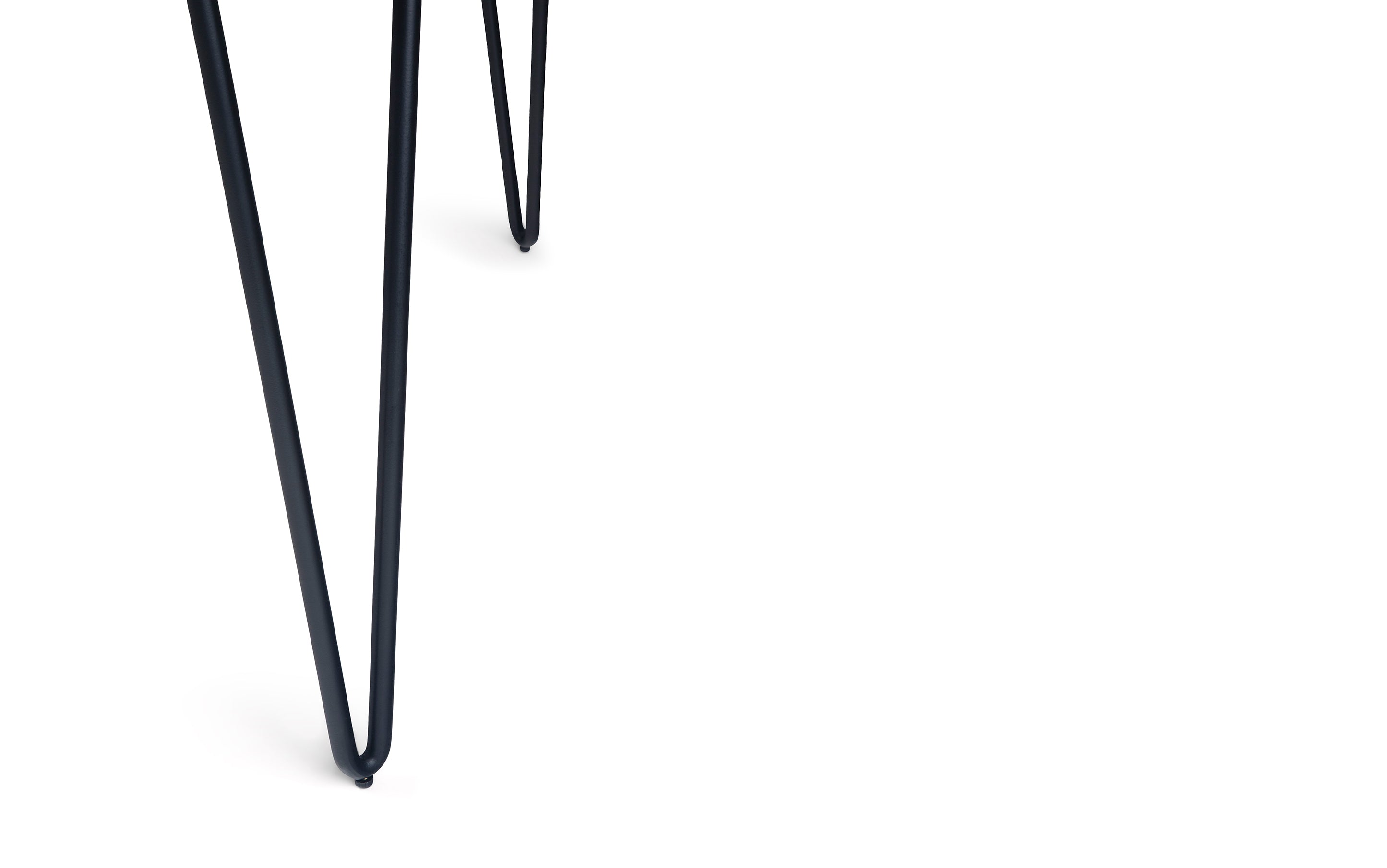 Hunter Dining Table in Mango