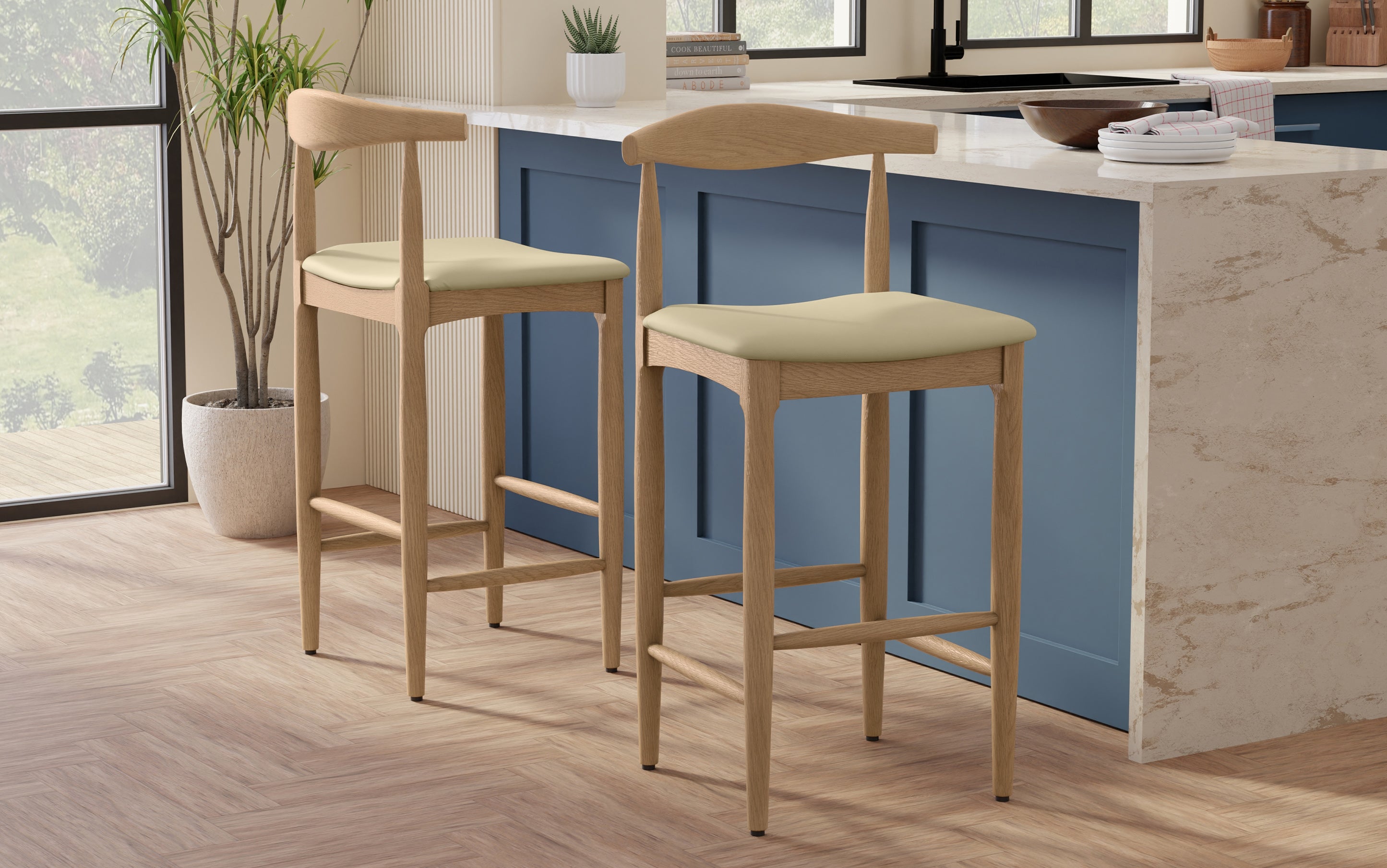 Molly Bar Stool