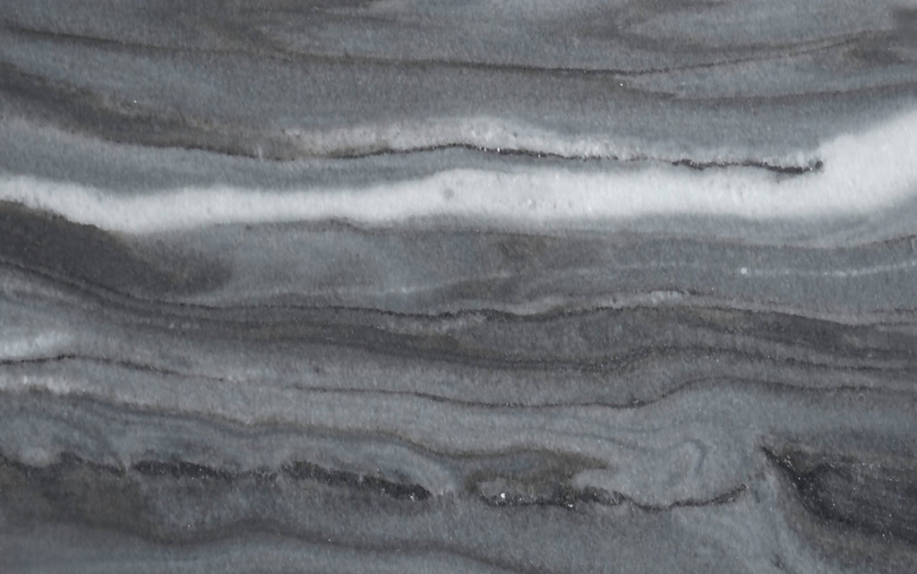 Demy Metal Accent Table