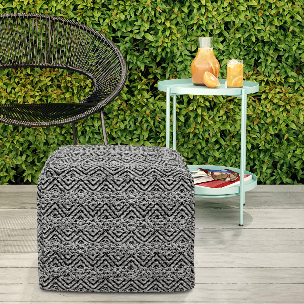 Hendrik Outdoor/ Indoor Pouf